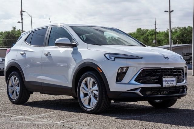 2026 Buick Encore GX Preferred - Photo 2