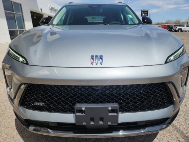 2025 Buick Envision Sport Touring photo 2