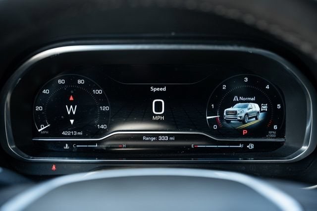 2024 GMC Yukon XL SLT - Photo 18