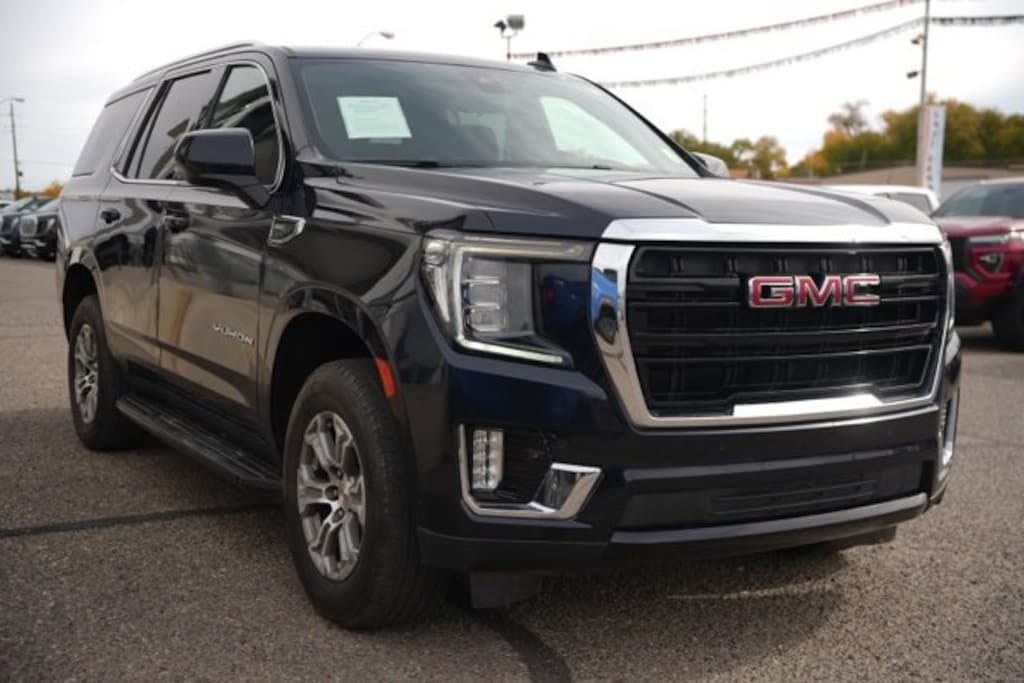 Used 2021 GMC Yukon SLE SUV