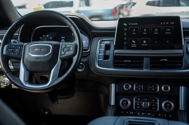 2024 GMC Yukon XL SLT - Photo 16