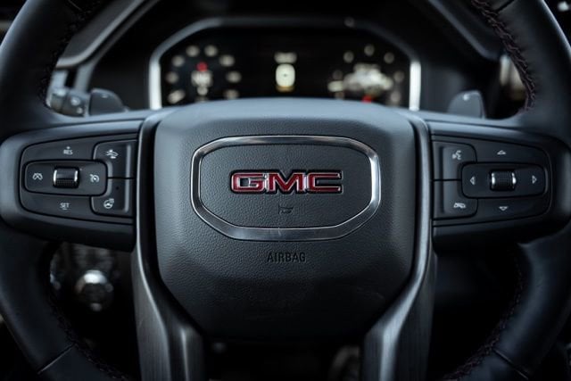 2026 GMC Sierra 1500 AT4X - Photo 19