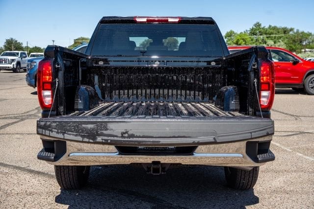 2026 GMC Sierra 1500 Pro - Photo 9