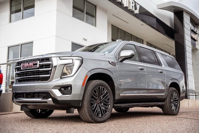 2026 GMC Yukon XL Elevation's photo