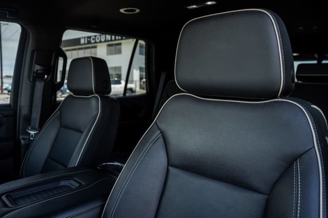 2024 GMC Yukon SLT - Photo 27
