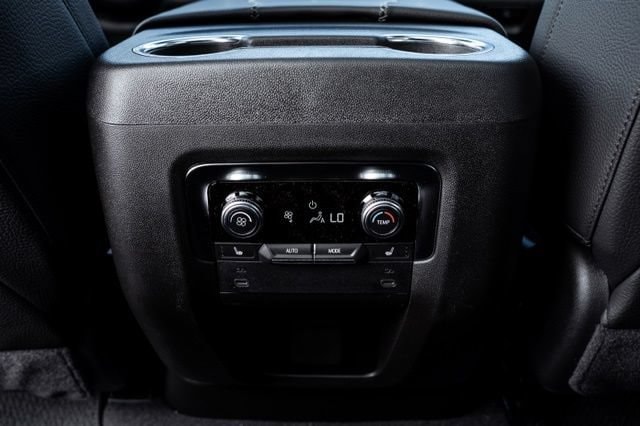 2026 GMC Yukon XL Denali - Photo 34