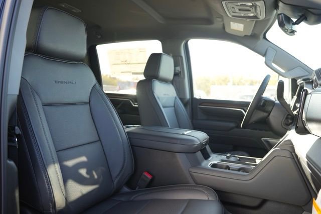 2026 GMC Sierra 2500HD Denali - Photo 8