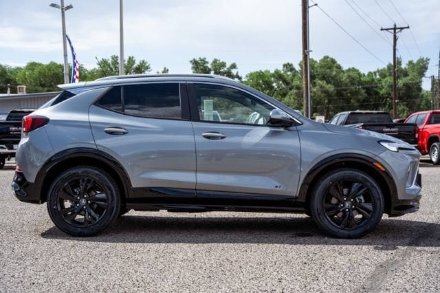 2026 Buick Encore GX Sport Touring - Photo 4