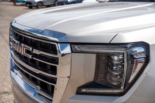 2024 GMC Yukon SLT - Photo 14