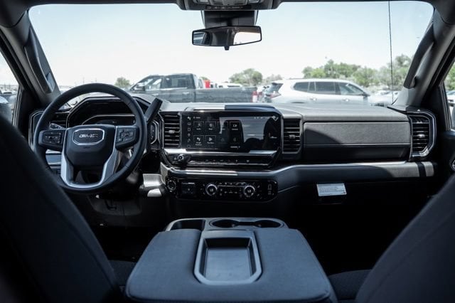 2026 GMC Sierra 1500 SLE - Photo 14