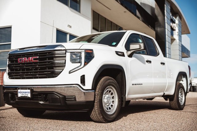 2026 GMC Sierra 1500 Pro's photo