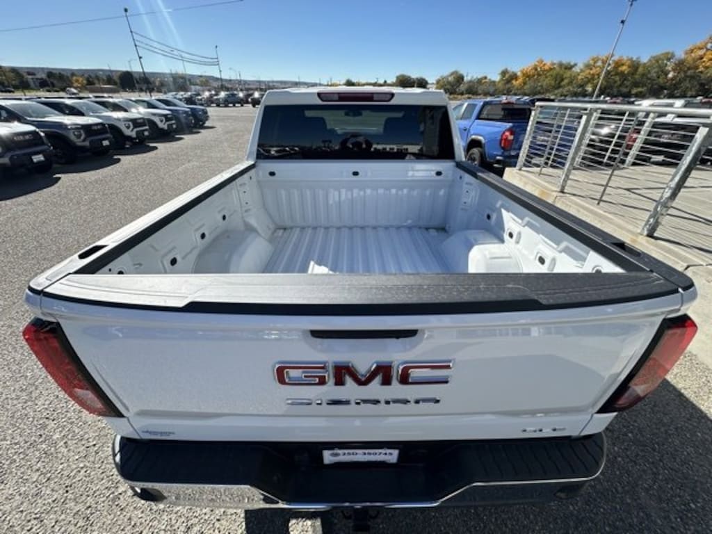 New 2026 GMC Sierra 1500 SLE Truck