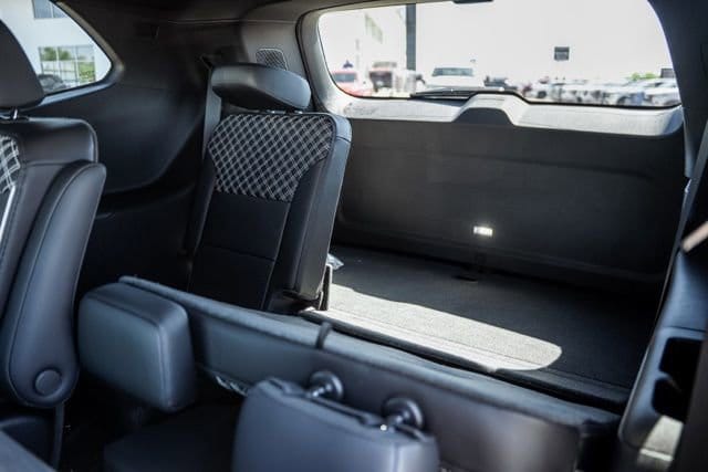 2026 GMC Acadia Denali - Photo 36