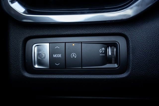 2026 GMC Acadia Elevation - Photo 18