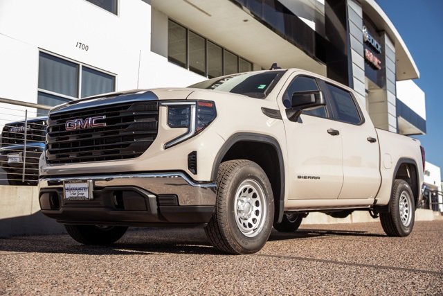 2026 GMC Sierra 1500 Pro's photo