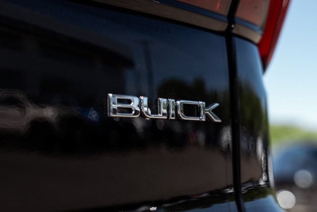 2027 Buick Enclave Preferred - Photo 10