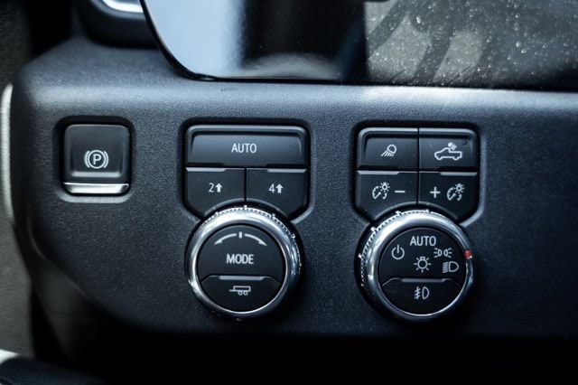 2026 GMC Sierra 1500 SLT - Photo 21