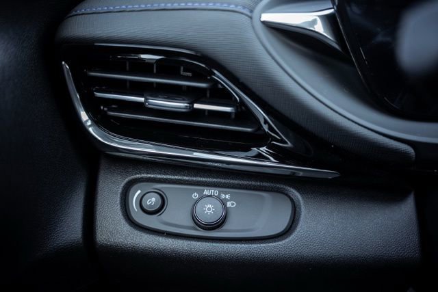 2026 Buick Envista Sport Touring - Photo 18