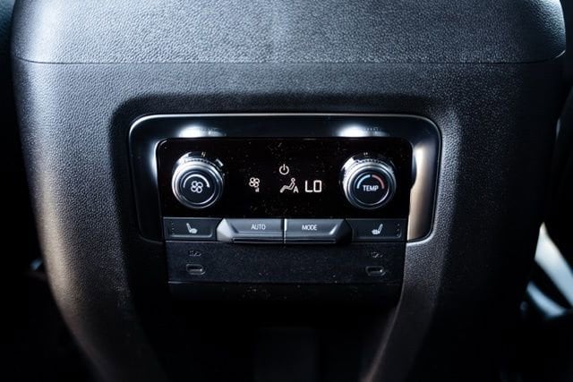 2026 GMC Yukon XL Denali - Photo 32
