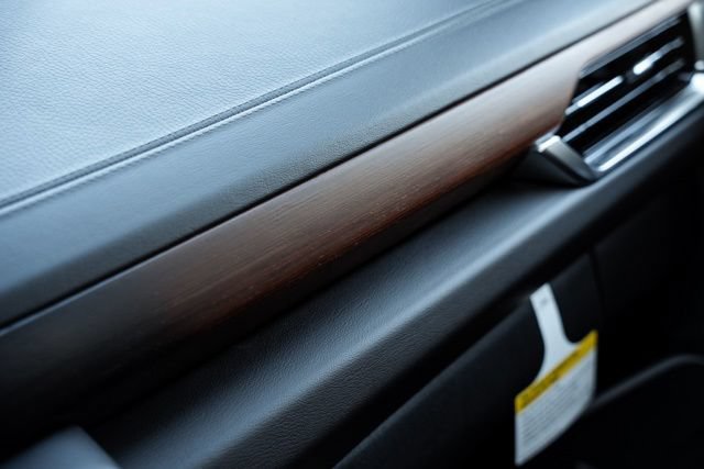 2026 GMC Yukon Denali - Photo 34