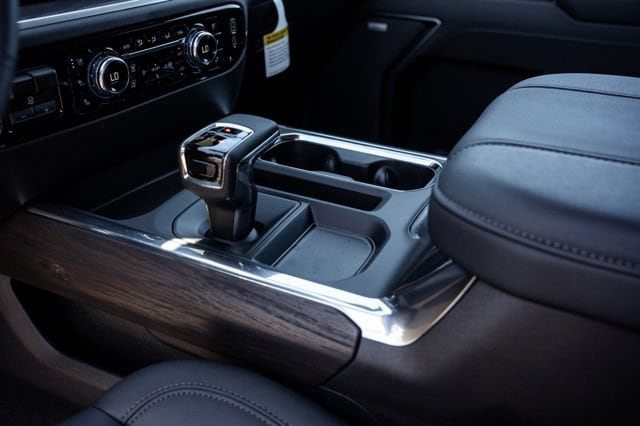 2026 GMC Sierra 1500 SLT - Photo 25