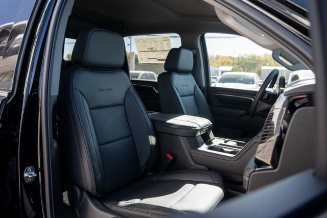2026 GMC Sierra 3500HD Denali - Photo 35