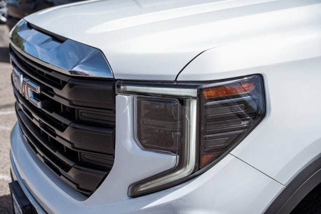 2026 GMC Sierra 1500 Pro - Photo 12