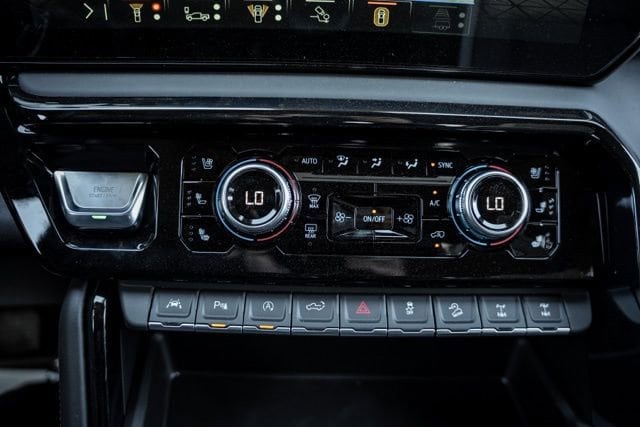 2026 GMC Sierra 1500 AT4X - Photo 24