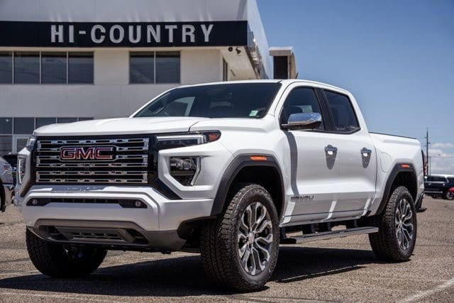 2026 GMC Canyon 4WD Denali Crew Cab Short Box's photo