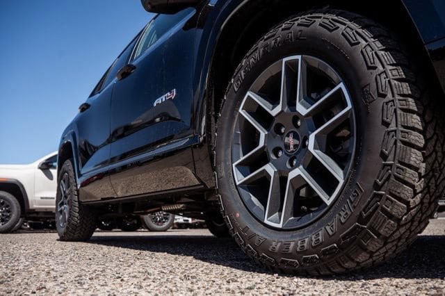 2026 GMC Terrain AT4 - Photo 12