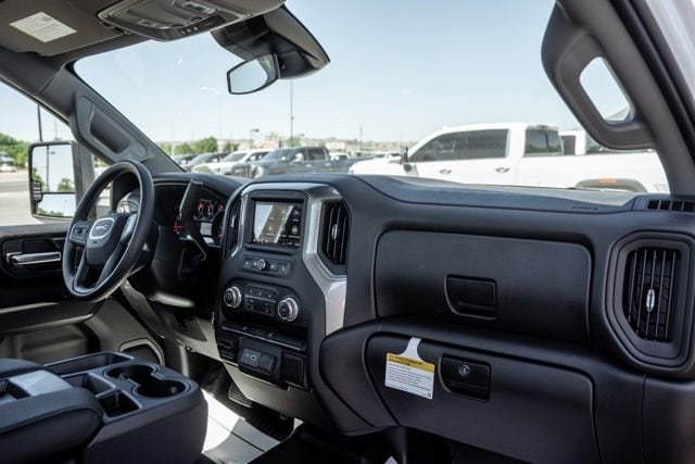 2026 GMC Sierra 2500HD Pro - Photo 15