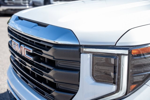 2026 GMC Sierra 1500 Pro - Photo 11