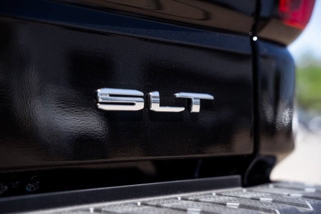 2026 GMC Sierra 1500 SLT - Photo 12