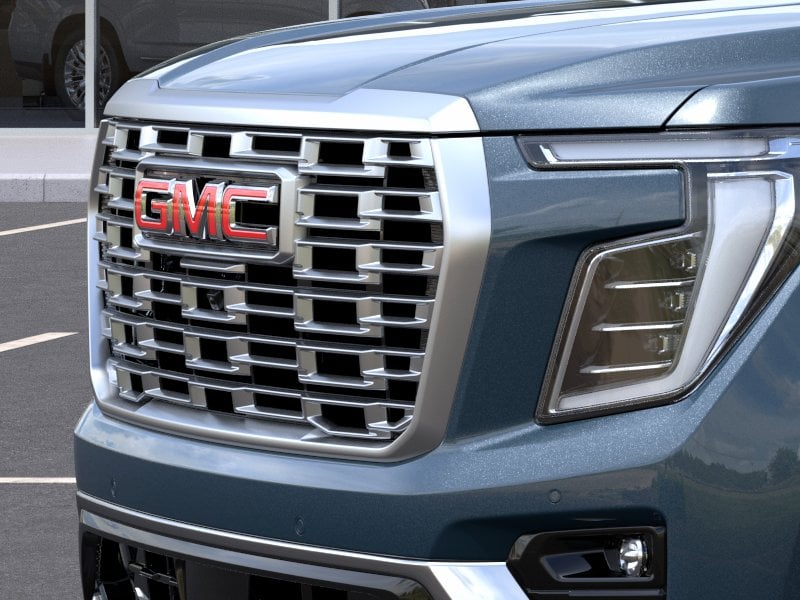 2026 GMC Yukon Denali - Photo 13