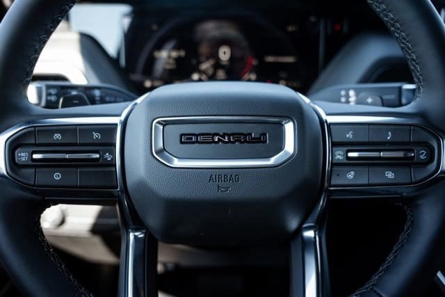 2026 GMC Yukon XL Denali - Photo 17