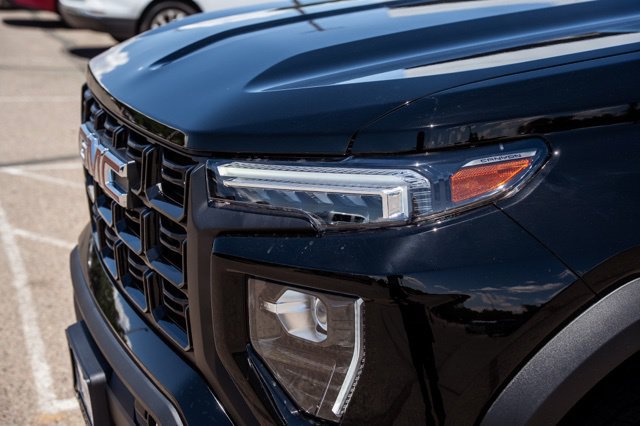 2026 GMC Canyon Elevation - Photo 14