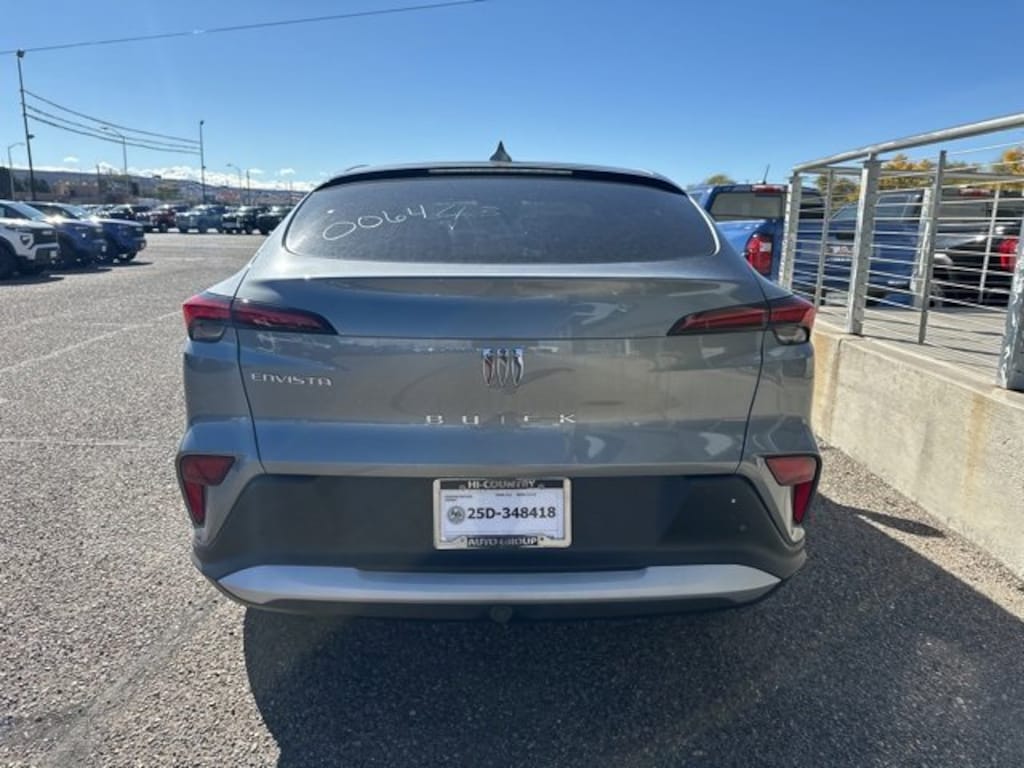 New 2025 Buick Envista Preferred SUV