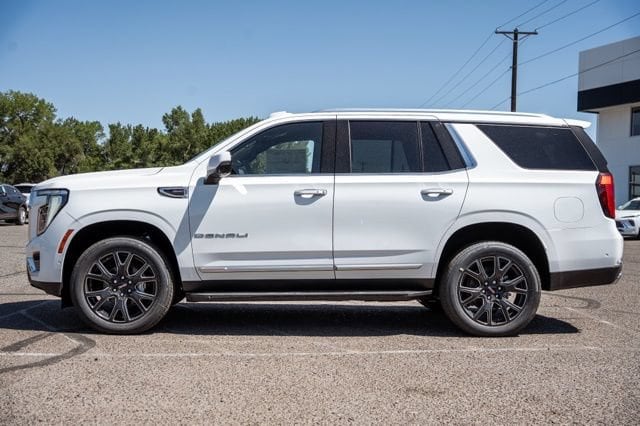 2026 GMC Yukon Denali - Photo 8