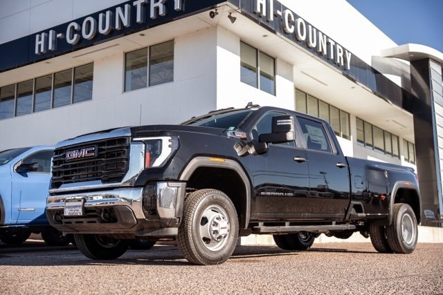 2026 GMC Sierra 3500HD Pro's photo