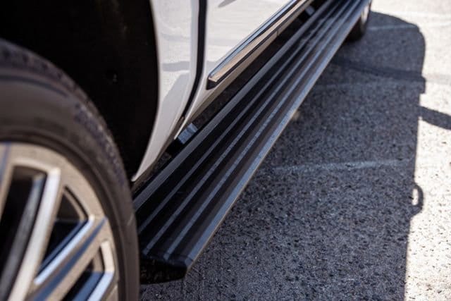 2026 GMC Yukon XL Denali Ultimate - Photo 13