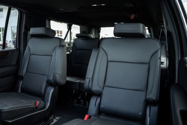 2026 GMC Yukon XL Denali - Photo 30