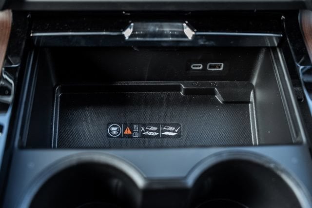 2026 GMC Yukon XL Denali - Photo 23