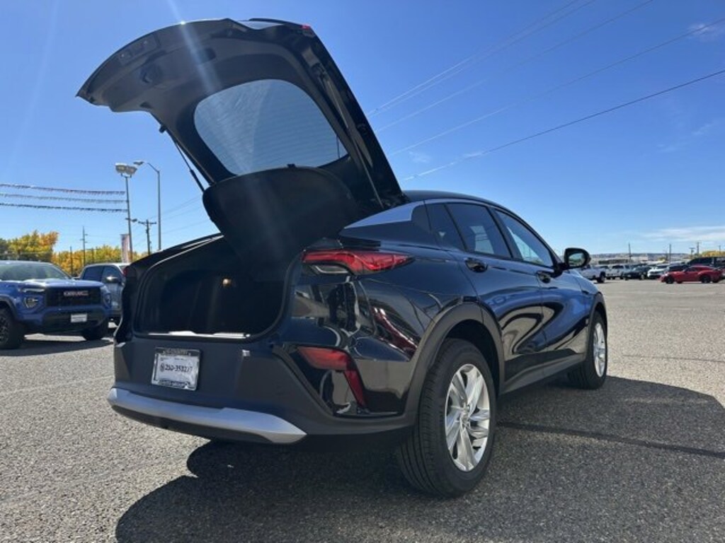 New 2026 Buick Envista Preferred SUV