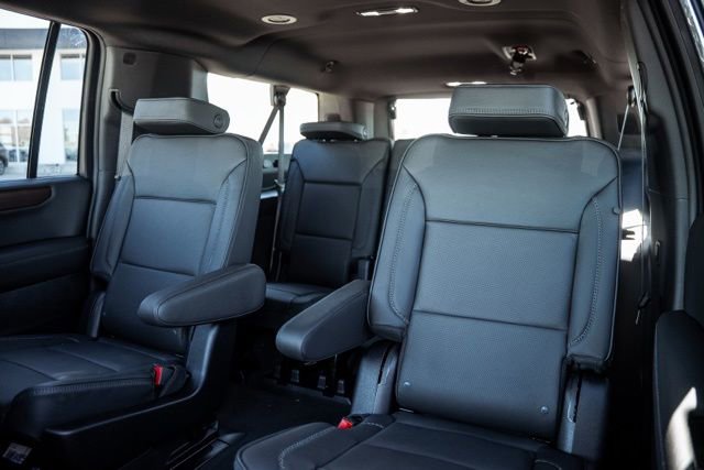 2026 GMC Yukon XL Denali - Photo 28