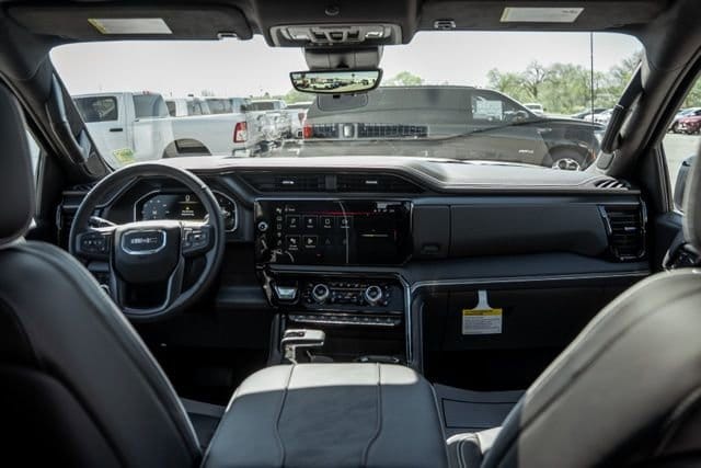 2026 GMC Sierra 1500 AT4X - Photo 17