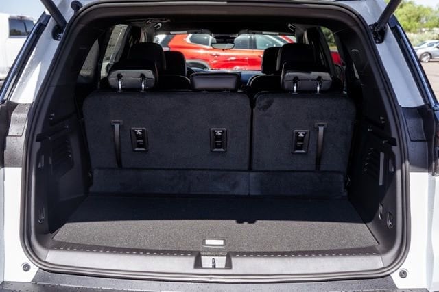 2026 GMC Acadia Elevation - Photo 9