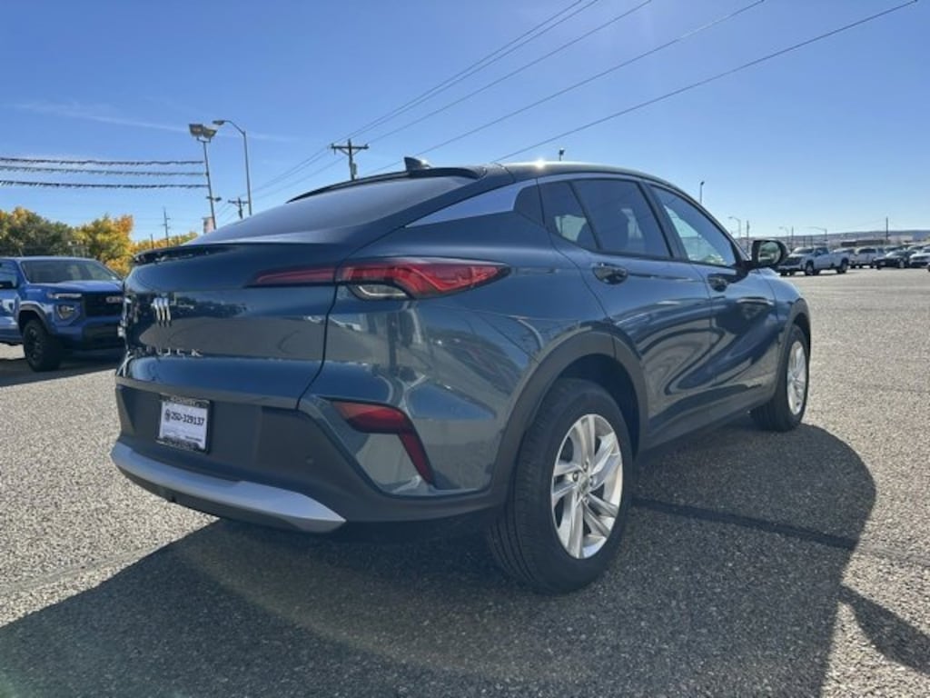 New 2026 Buick Envista Preferred SUV