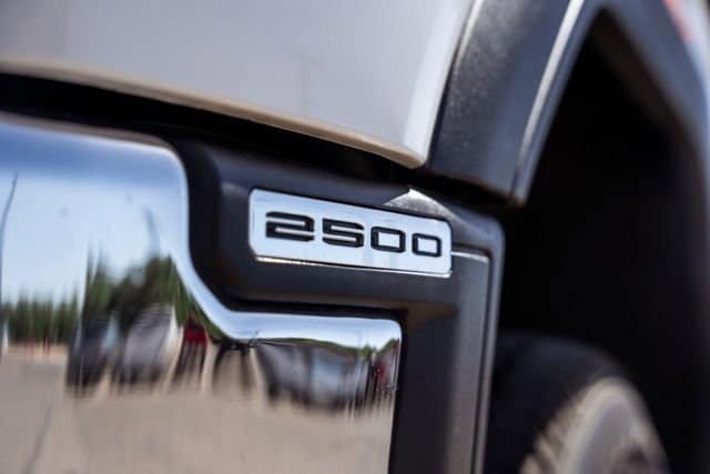 2026 GMC Sierra 2500HD Pro - Photo 13