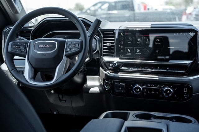 2026 GMC Sierra 1500 SLE - Photo 15
