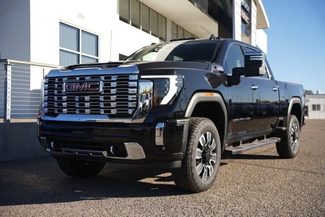 2026 GMC Sierra 2500HD Denali's photo